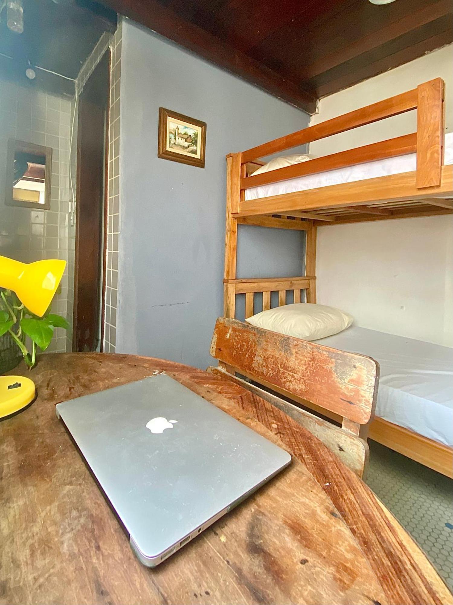 Casamarelo Hostel Салвадор Екстериор снимка