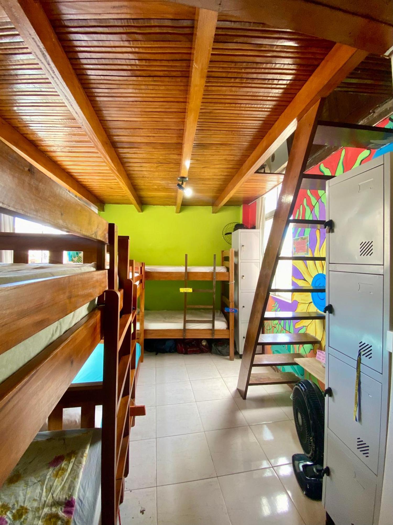 Casamarelo Hostel Салвадор Екстериор снимка