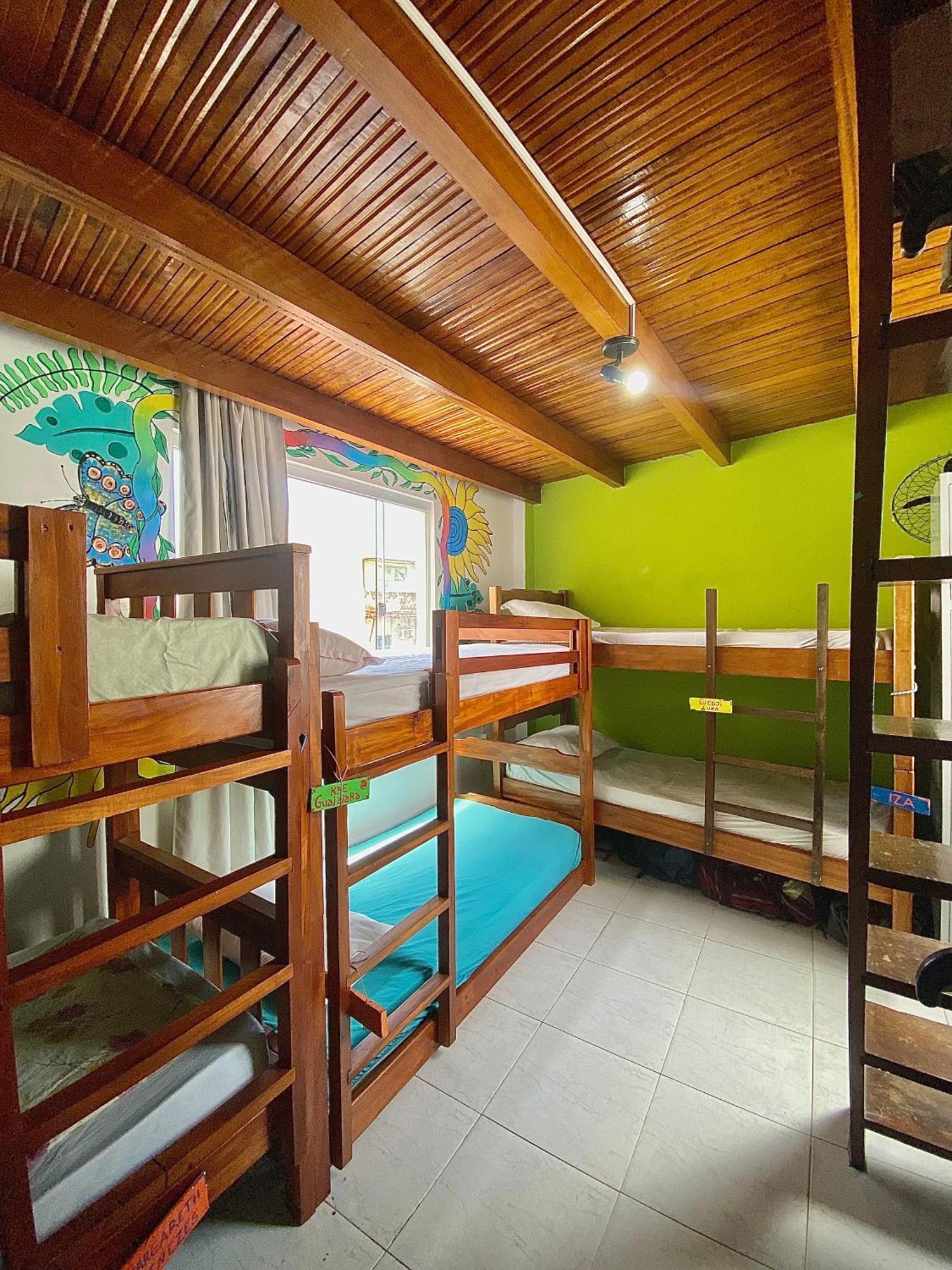 Casamarelo Hostel Салвадор Екстериор снимка